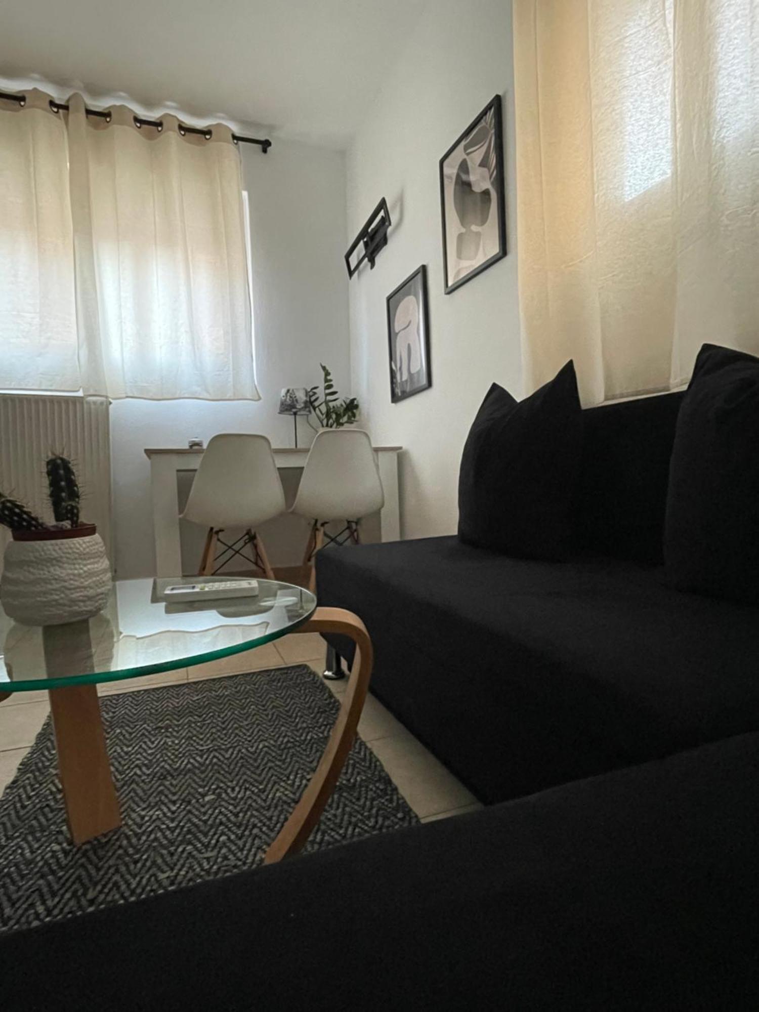 アレクサンドルポリスSemi-Basement 250M From Sea, Nea Chiliアパートメント エクステリア 写真